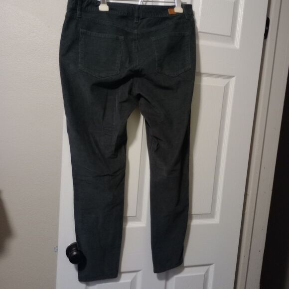 LL‎ Bean Signature Corduroy Pants Women’s  Size 14 Dark Gray - Picture 3 of 8